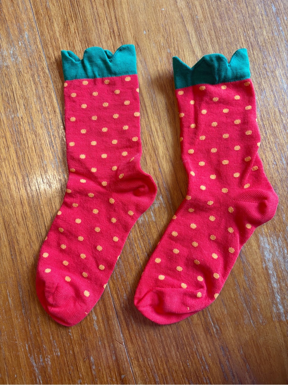 Hansel from Basel strawberry socks